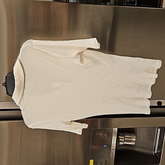 💕TRINA TURK💕 Ribbed Knit Nishi 2 Top ~ White Medium M NWT - Picture 8 of 14